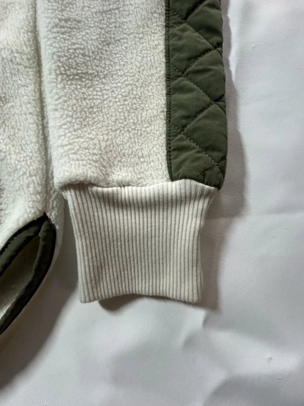 Abercrombie & Fitch Cream Sherpa Fleece with Olive Trim - Picture 5 of 15